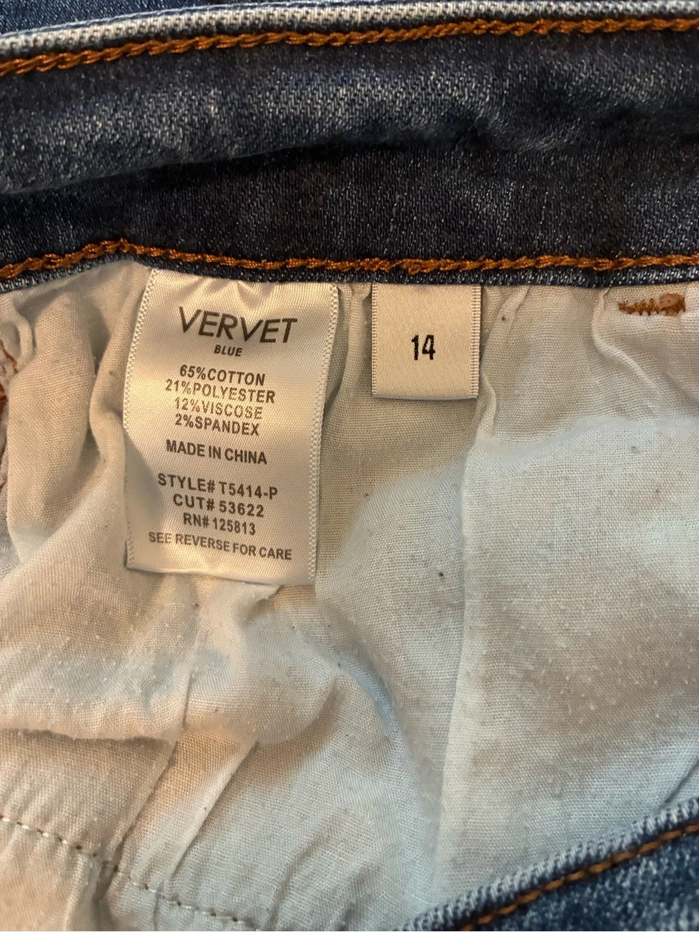VERVET BLUE Blue Jeans Distressed Size 14